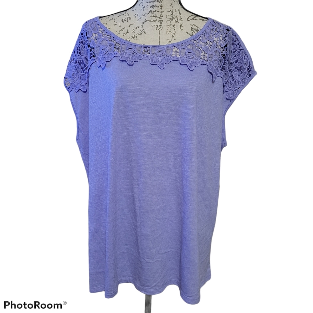 St John's Bay Women's Floral Lace Blouse!